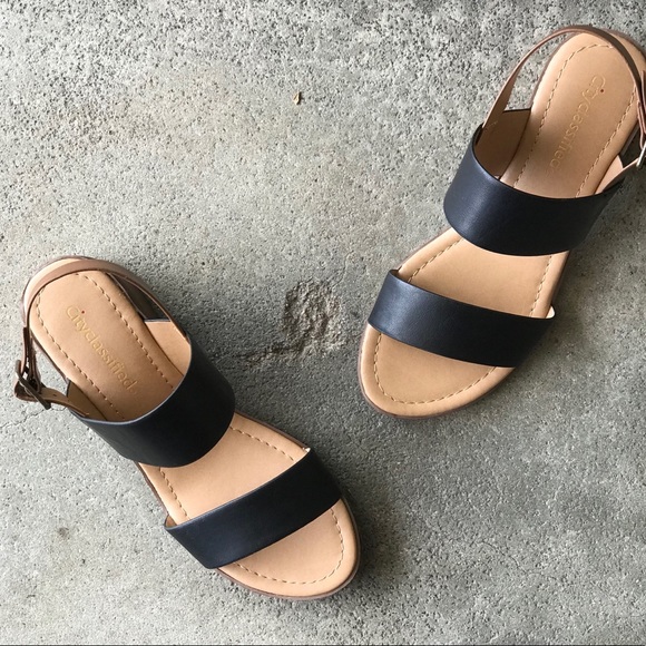 1 LEFT Tum 2-tone Black Tan Low Block Heel Sandal - Picture 3 of 8